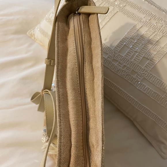 Shoulder Bag Beige&White Canvas trimmed in pearl-beads, silver reflecting trim - Picture 3 of 8